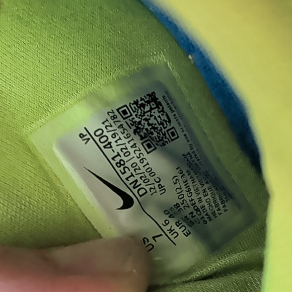 Nike LeBron 8 V2 Low Sprite Blue & Neon Green Athletic Basketball Shoes - Picture 11 of 13